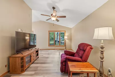 W2262  Harver Ct, Lomira, WI 53006 - Photo 8