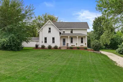 N4W22625  Bluemound Rd, Pewaukee, WI 53186 - Photo 2