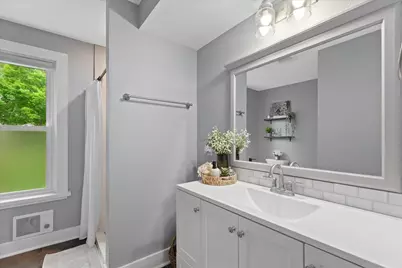 N4W22625  Bluemound Rd, Pewaukee, WI 53186 - Photo 24