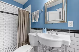 2649 N Hackett Ave, Milwaukee, WI 53211 - Photo 34