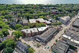 2649 N Hackett Ave, Milwaukee, WI 53211 - Photo 40