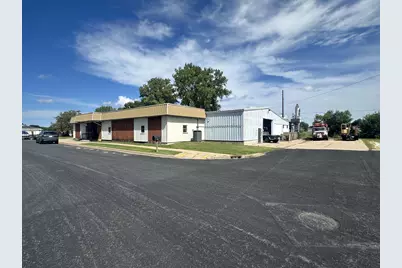 910  Wisconsin Ave, Tomah, WI 54660 - Photo 2