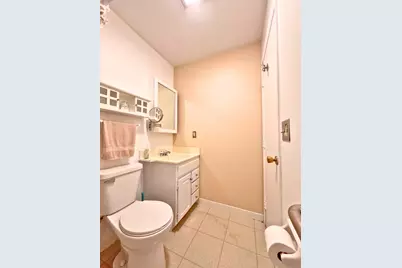 1415  Oakes Rd #5, Racine, WI 53406 - Photo 20