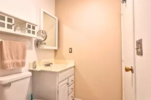 1415 Oakes Rd, Racine, WI 53406 - Photo 20