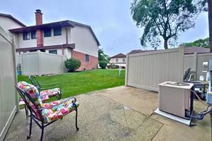 1415 Oakes Rd, Racine, WI 53406 - Photo 28