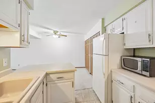 N82W13506 Fond Du Lac Ave, Menomonee Falls, WI 53051 - Photo 12