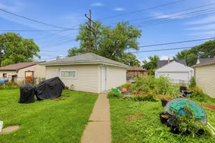 6350 W Leon Terrace, Milwaukee, WI 53218 - Photo 26