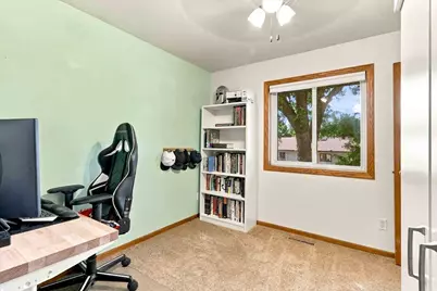 210  Kenneda St, Holmen, WI 54636 - Photo 22