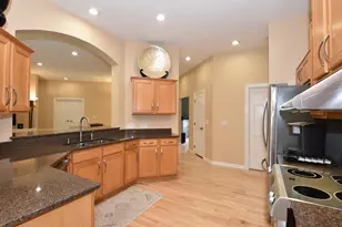 930 Dana Ln, Waukesha, WI 53189 - Photo 12