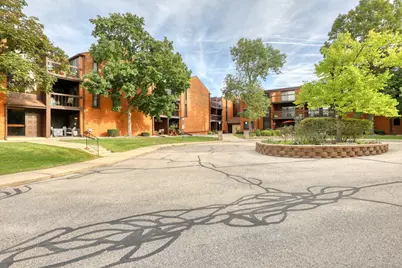 5200 S Tuckaway Blvd #365, Greenfield, WI 53221 - Photo 22