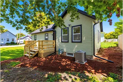 717  Hubbard St, Racine, WI 53402 - Photo 4