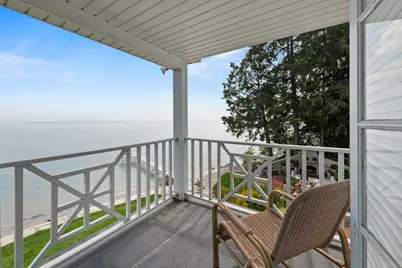 7000 N Beach Dr, Fox Point, WI 53217 - Photo 28