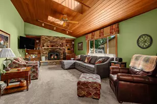 1942 Grand View Blvd, Onalaska, WI 54650 - Photo 12