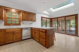 4080 Stonewood Ct, Brookfield, WI 53045 - Photo 12