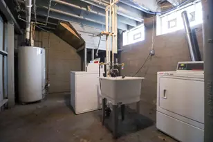 3273 N 17th St, Milwaukee, WI 53206 - Photo 6