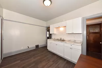 2805 N 44th St, Milwaukee, WI 53210 - Photo 14