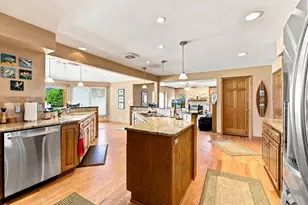 N48W25418 Aberdeen Dr, Lisbon, WI 53072 - Photo 14