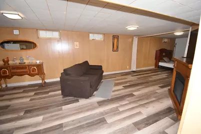 609  Blaine Ave, Racine, WI 53405 - Photo 12