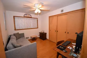 609 Blaine Ave, Racine, WI 53405 - Photo 6