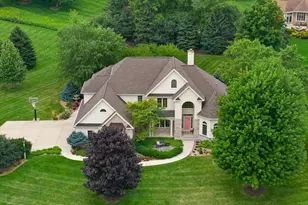 264 Steeple Point Circle, Delafield, WI 53018 - Photo 96