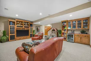 264 Steeple Point Circle, Delafield, WI 53018 - Photo 34