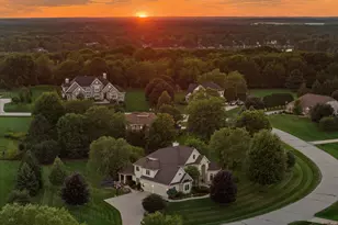 264 Steeple Point Circle, Delafield, WI 53018 - Photo 98