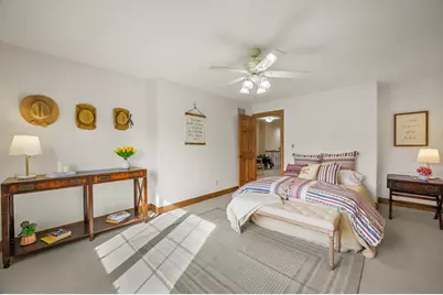 264  Steeple Point Cir, Delafield, WI 53018 - Photo 58