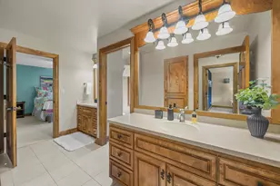 264 Steeple Point Circle, Delafield, WI 53018 - Photo 56
