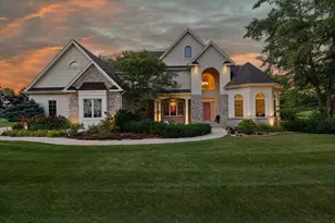 264 Steeple Point Circle, Delafield, WI 53018 - Photo 86
