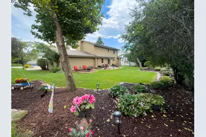 3655 S Sandalwood Dr, New Berlin, WI 53151 - Photo 28