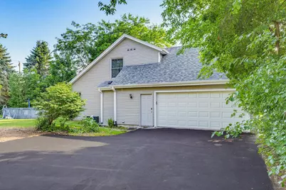 3355 E Normandy Dr, Oak Creek, WI 53154 - Photo 38