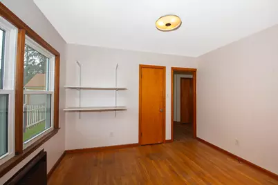 620  Melvin Ave, Racine, WI 53402 - Photo 10