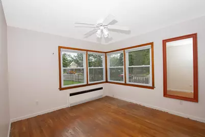 620  Melvin Ave, Racine, WI 53402 - Photo 8