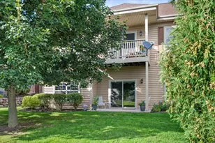 941 Autumn Ridge Ln, Hartford, WI 53027 - Photo 24