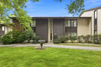 2440 W Good Hope Rd #46, Glendale, WI 53209 - Photo 2