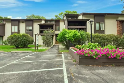 2440 W Good Hope Rd #46, Glendale, WI 53209 - Photo 18