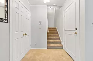 2440 W Good Hope Rd, Glendale, WI 53209 - Photo 10