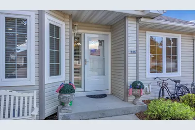 1645  Settlement Trl, Sheboygan, WI 53081 - Photo 4