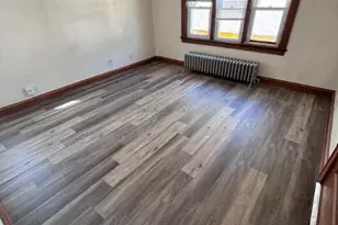 6221 W Thurston Ct, Milwaukee, WI 53218 - Photo 18