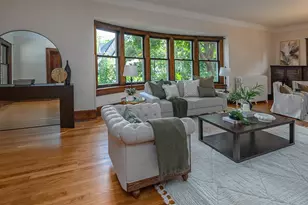 8000 Warren Ave, Wauwatosa, WI 53213 - Photo 6
