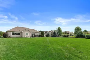 2200 Carlas Way, Racine, WI 53406 - Photo 32