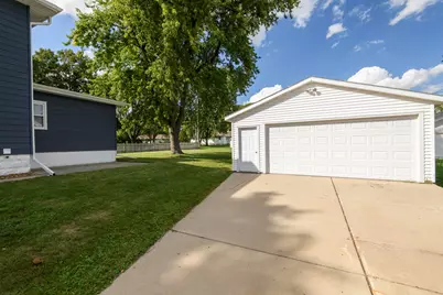 12744 W Fairmount Ave, Butler, WI 53007 - Photo 2