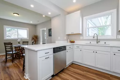12744 W Fairmount Ave, Butler, WI 53007 - Photo 20
