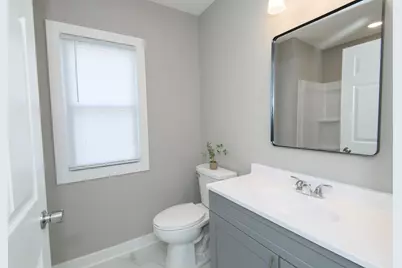 12744 W Fairmount Ave, Butler, WI 53007 - Photo 14