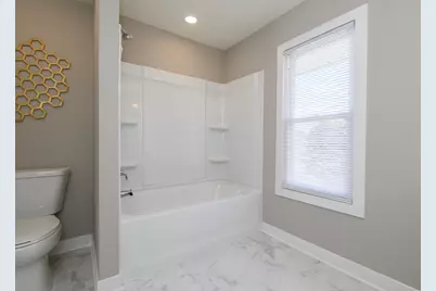 12744 W Fairmount Ave, Butler, WI 53007 - Photo 32