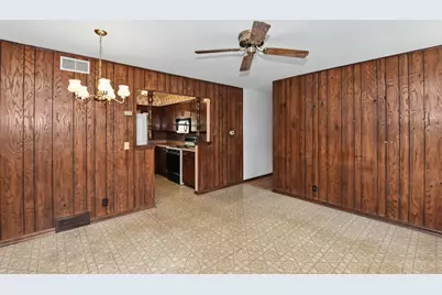 1138 S 120th St, West Allis, WI 53214 - Photo 16