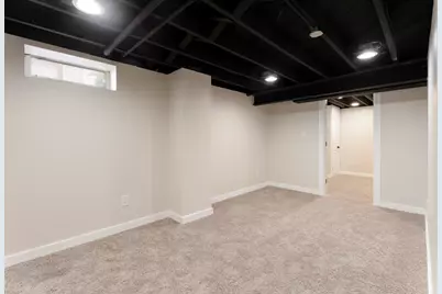 164 W Uncas Ave, Milwaukee, WI 53207 - Photo 30