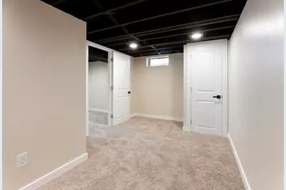 164 W Uncas Ave, Milwaukee, WI 53207 - Photo 28