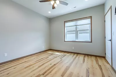 3827  Sunnyside Dr, La Crosse, WI 54601 - Photo 16