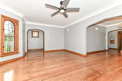1642 S 52nd St, West Milwaukee, WI 53214 - Photo 12
